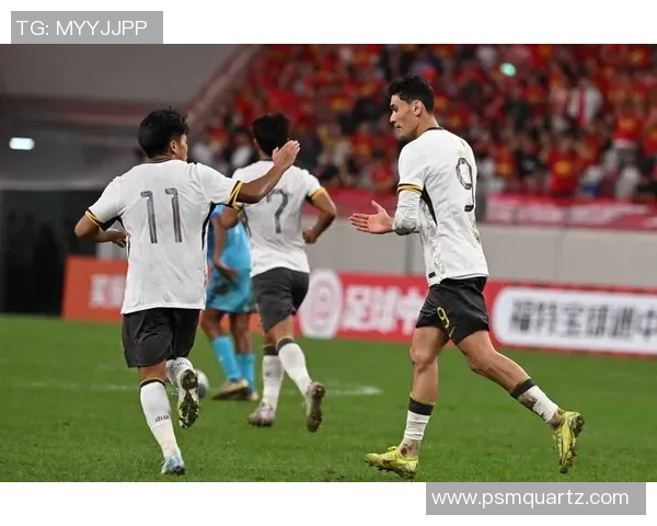 足球明星畅谈中国之行感受与对中国足球未来的期望与展望